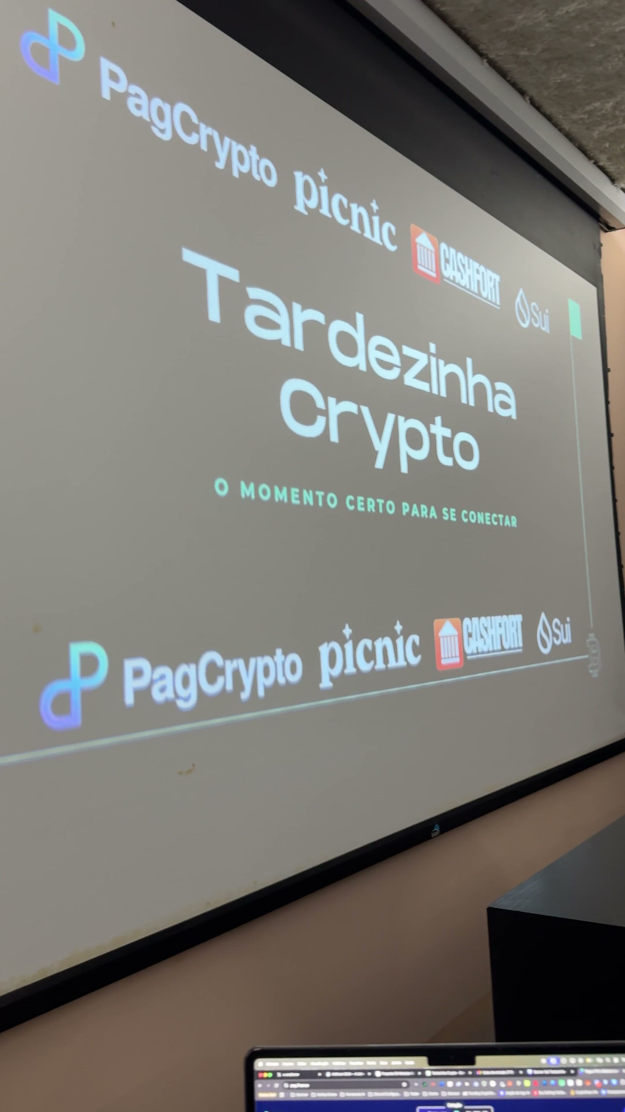 Comunidade ParaDevs reunida na Tardezinha Cripto em Teresina